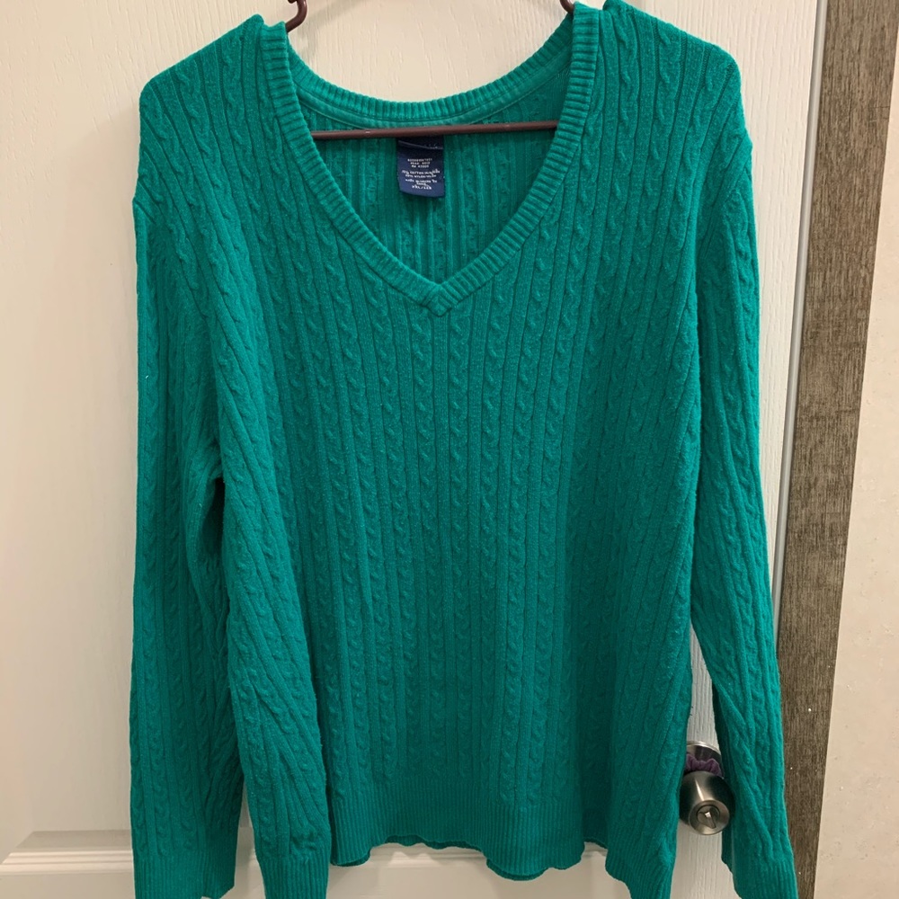 V neck sweater